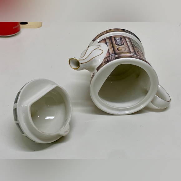 1980s Vtg Sadler England Stourhead National Trust Temple of Apollo Teapot - Picture 8 of 16